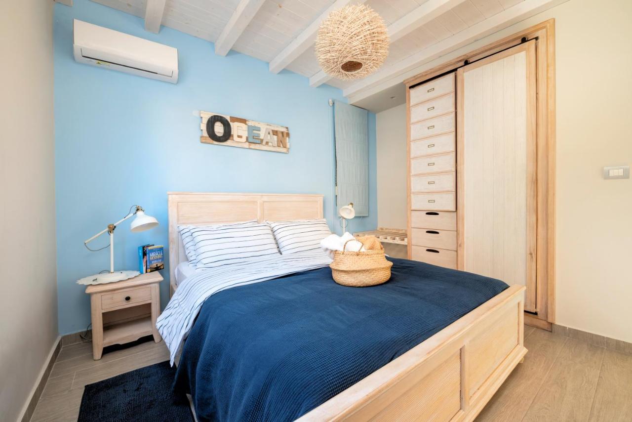 Seabreeze Villa - With Jacuzzi & Heated Pool Mastihari Exterior photo