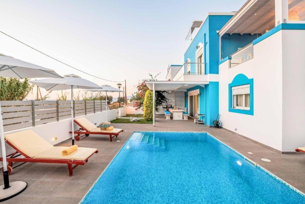 Seabreeze Villa - With Jacuzzi & Heated Pool Mastihari Exterior photo